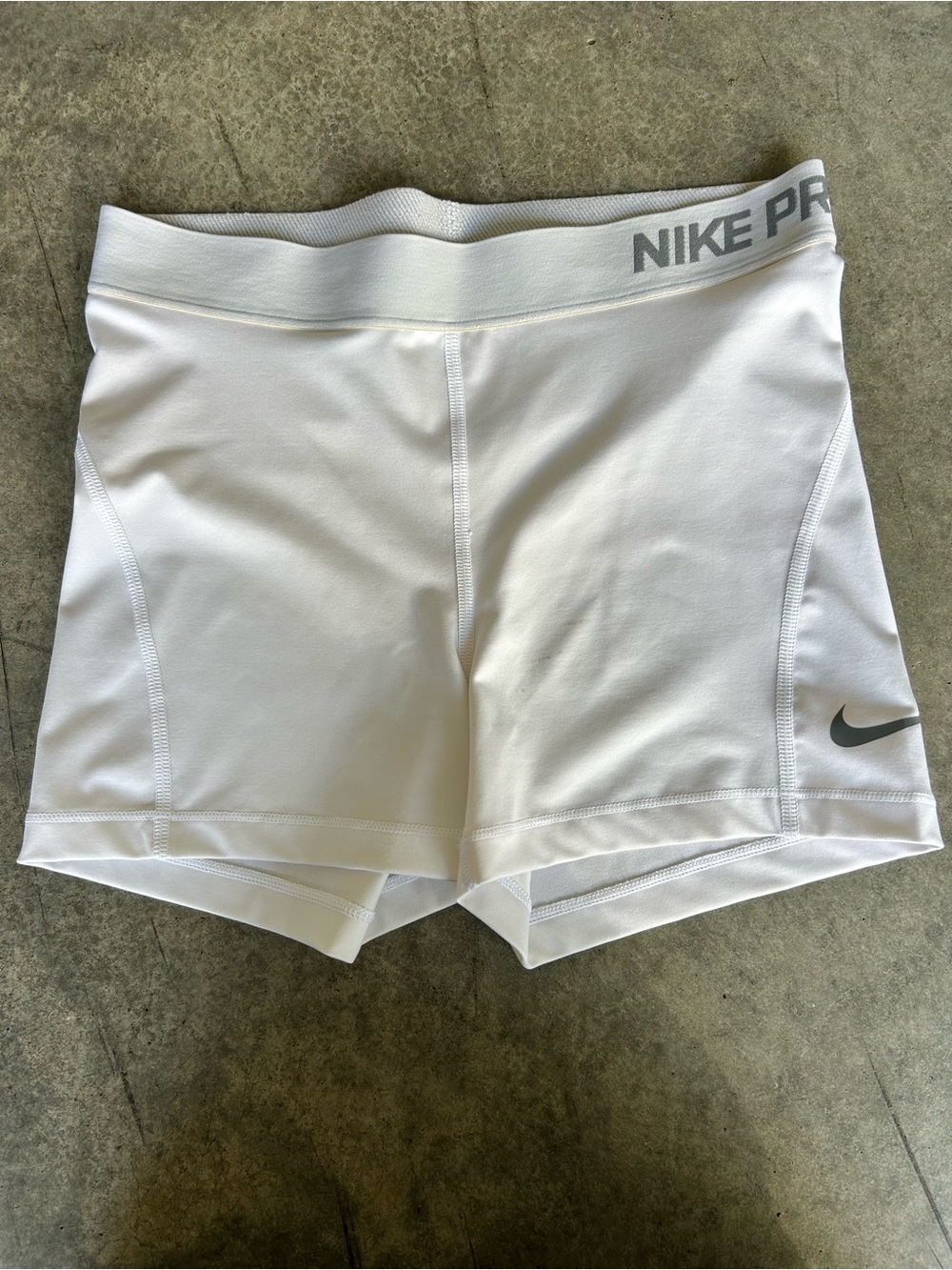 Lot of 6 Women’s Athletic Shorts - Picture 12 of 16